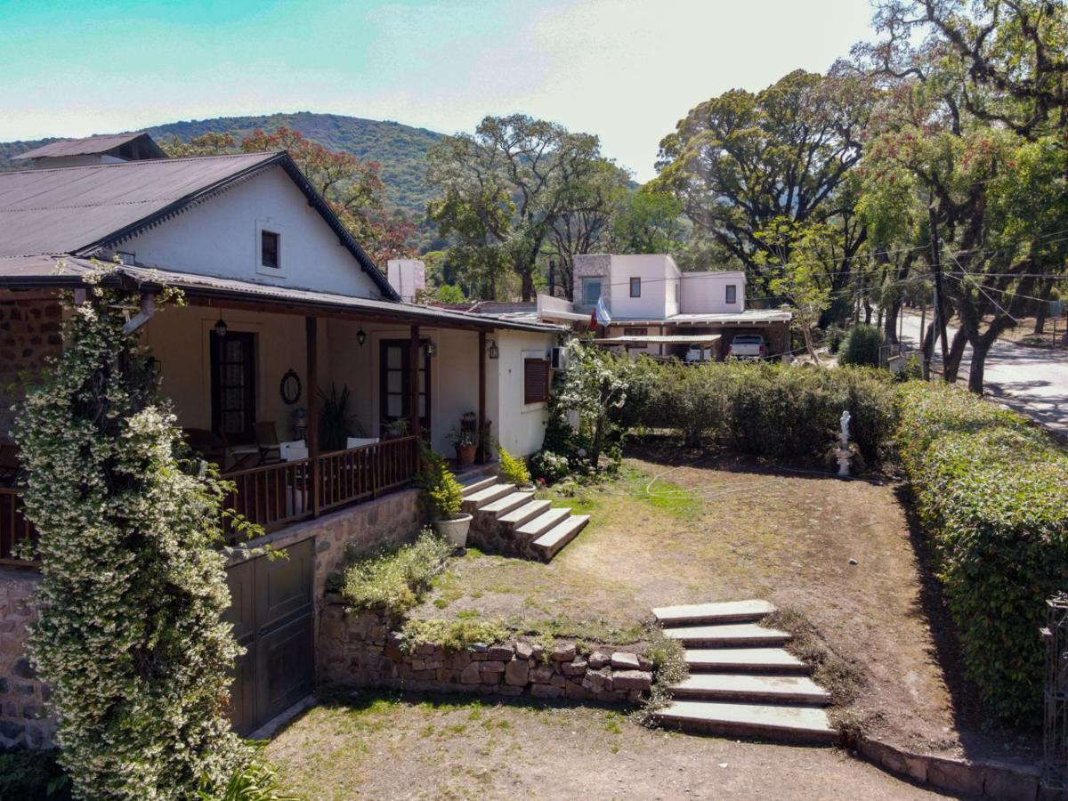 Hostal El Cerrito San Lorenzo Сан-Лоренсо Экстерьер фото