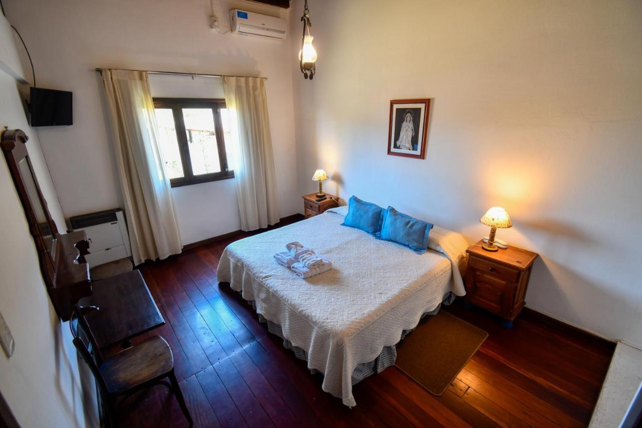 Hostal El Cerrito San Lorenzo Сан-Лоренсо Экстерьер фото