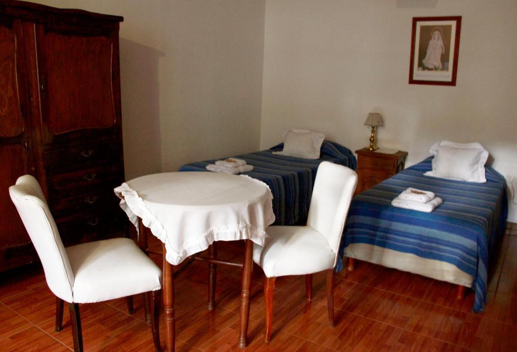 Hostal El Cerrito San Lorenzo Сан-Лоренсо Экстерьер фото