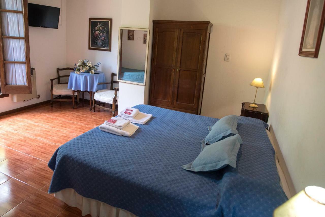 Hostal El Cerrito San Lorenzo Сан-Лоренсо Экстерьер фото